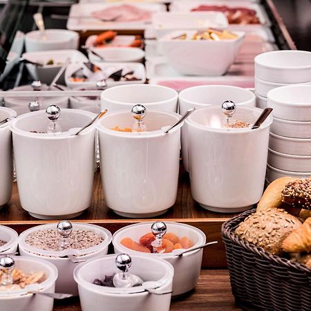 Ibis Styles Hotel Γκελσενκίρτσεν Εξωτερικό φωτογραφία